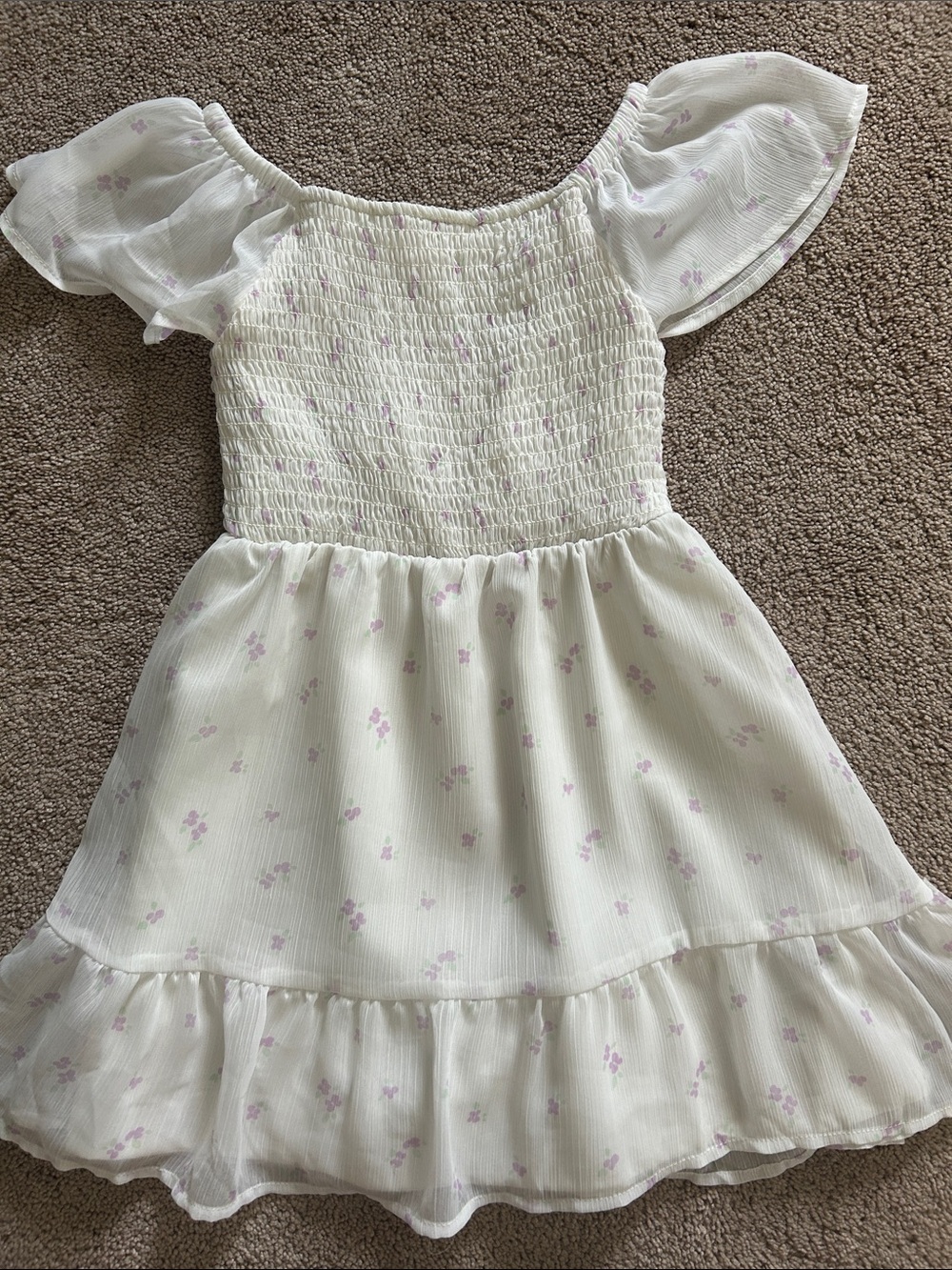 Cat& Jack Girls White Floral Smocked Dress - Light Pink Flower Print